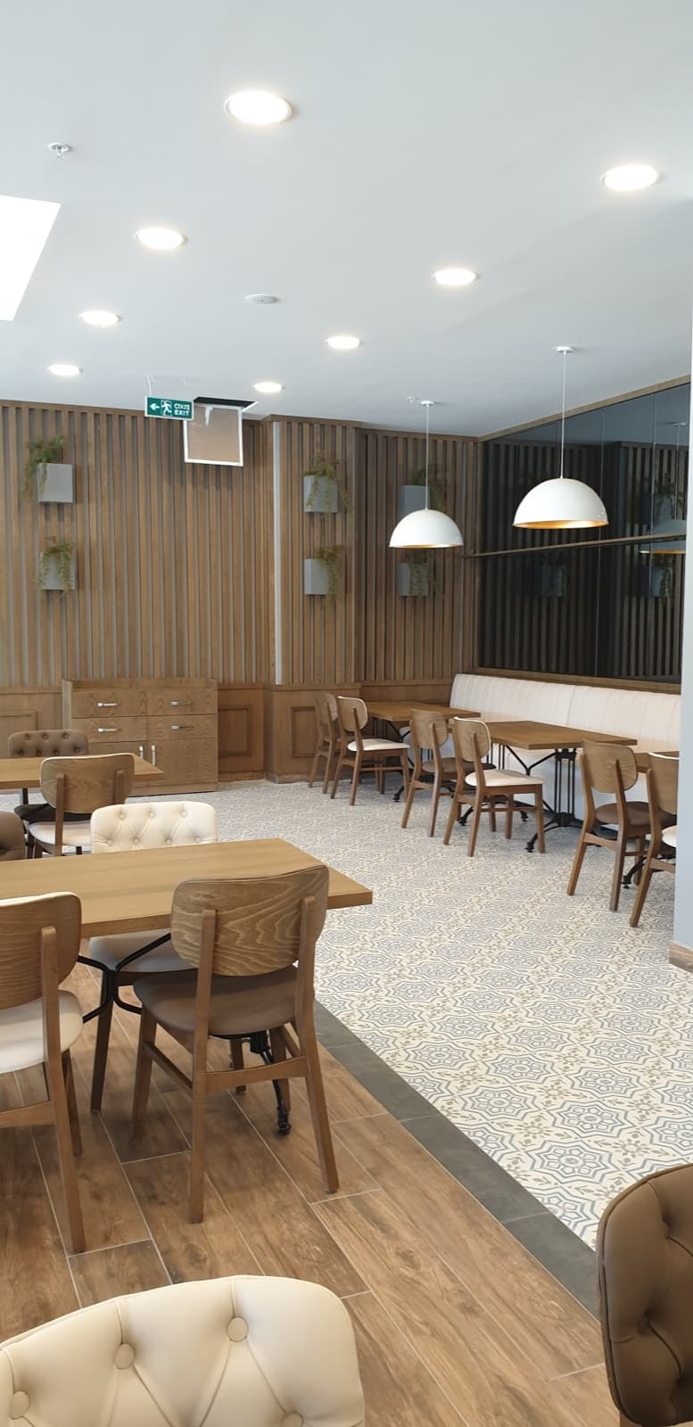 İkbal Restaurant 17