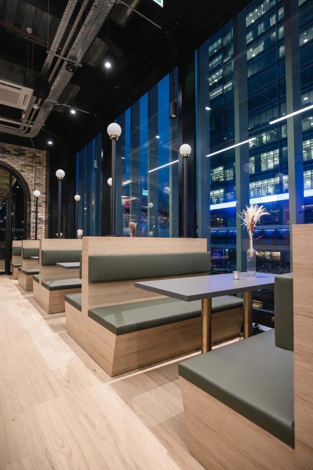 Londra Restoran 3