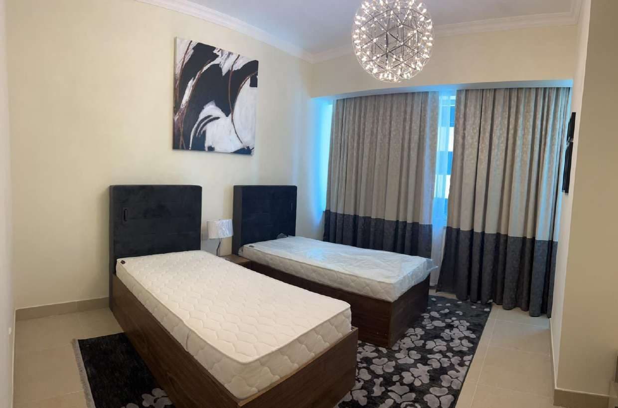 Rock City Hotel 8