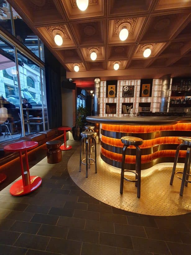 Tango Cash Restaurant 4