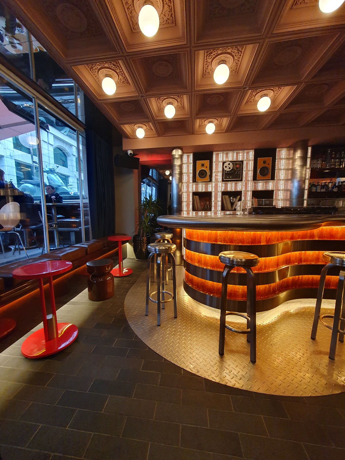 Tango Cash Restoran 10