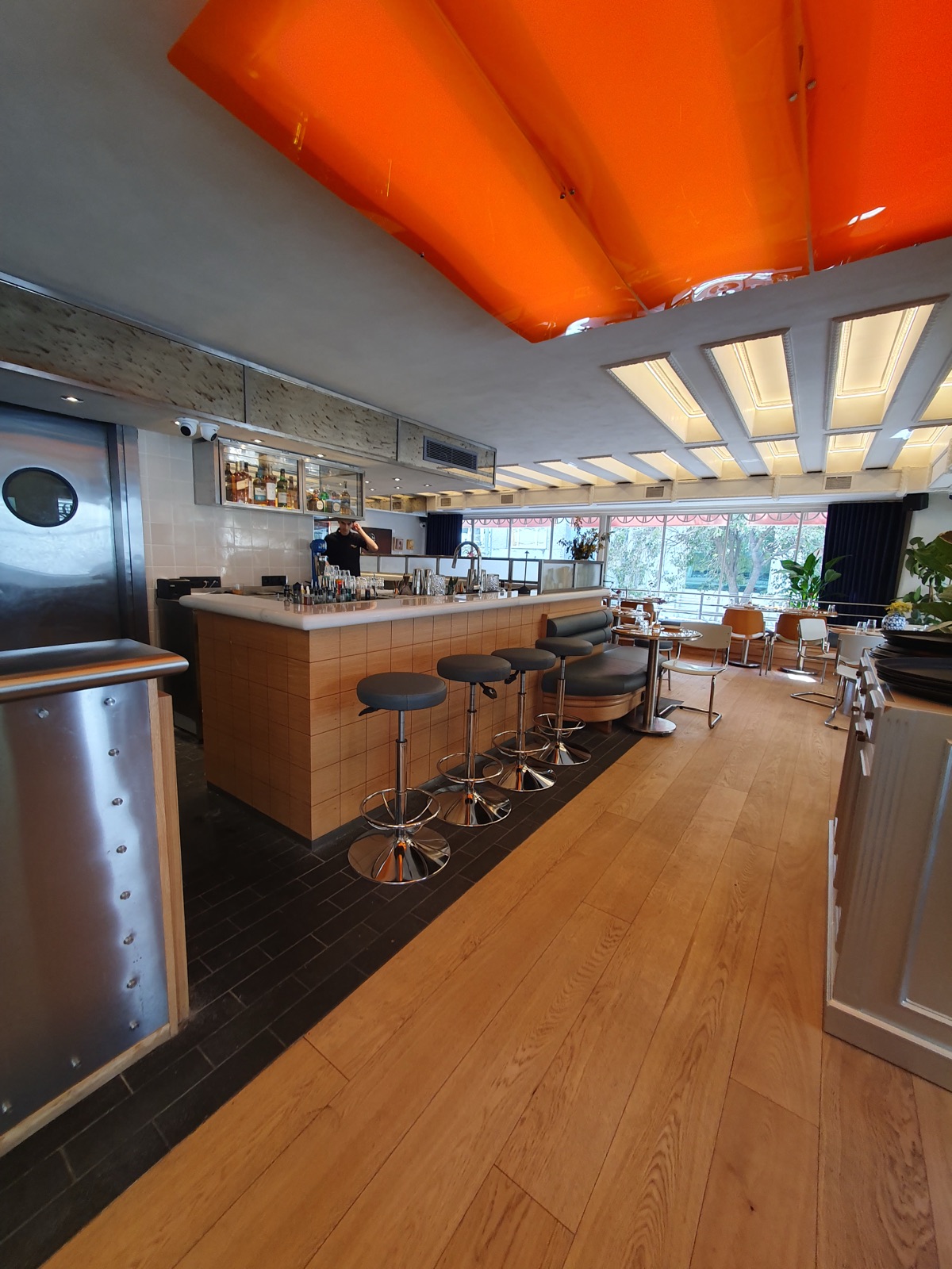 Tango Cash Restoran 20